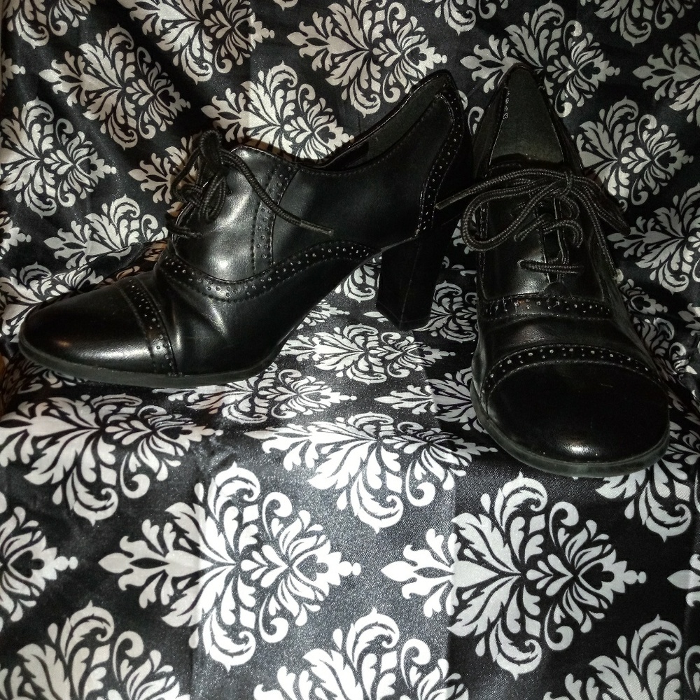 Women's Dress Shoes